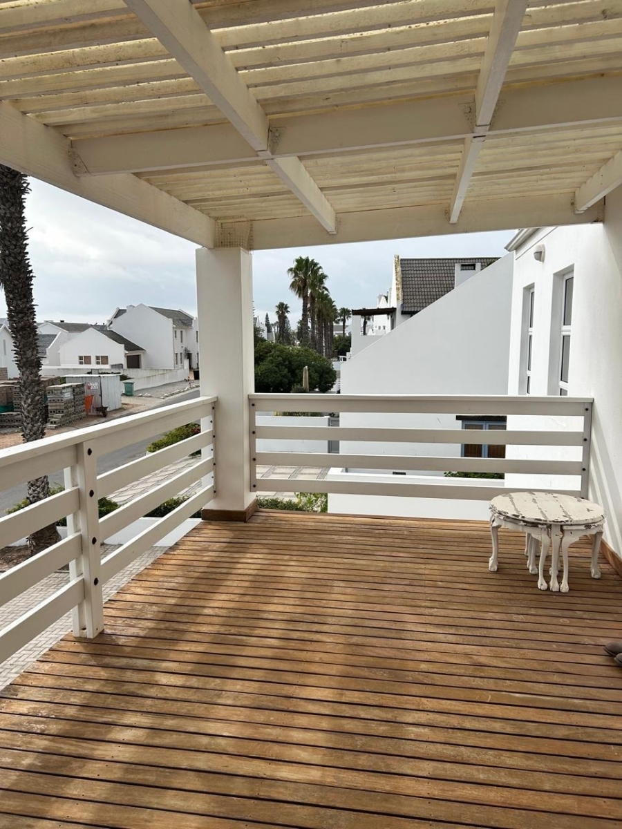 3 Bedroom Property for Sale in Britannia Bay Western Cape